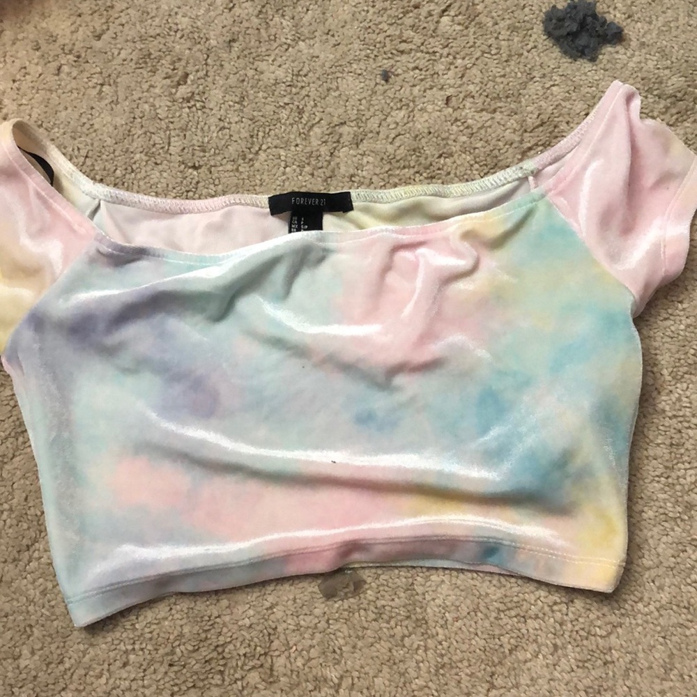 Crop top forever 21 shirt US yellow pink purple blue color